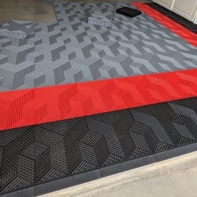 Grey Snap Together Garage Floor Tiles ODM Polypropylene Garage Flooring